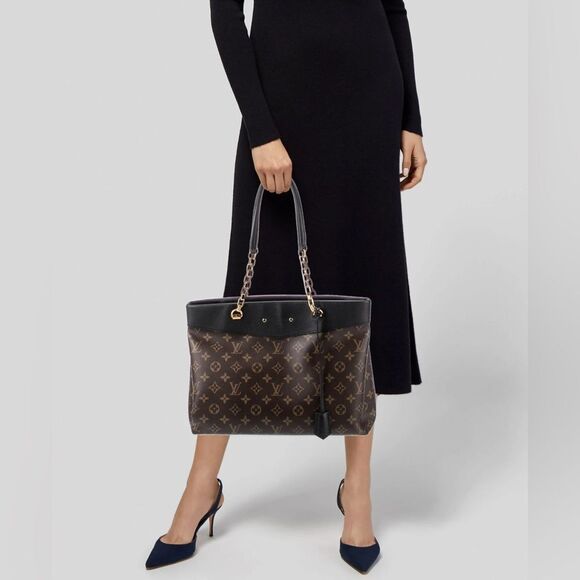 Louis Vuitton Pallas Shopper Minogram - Picture 2 of 16